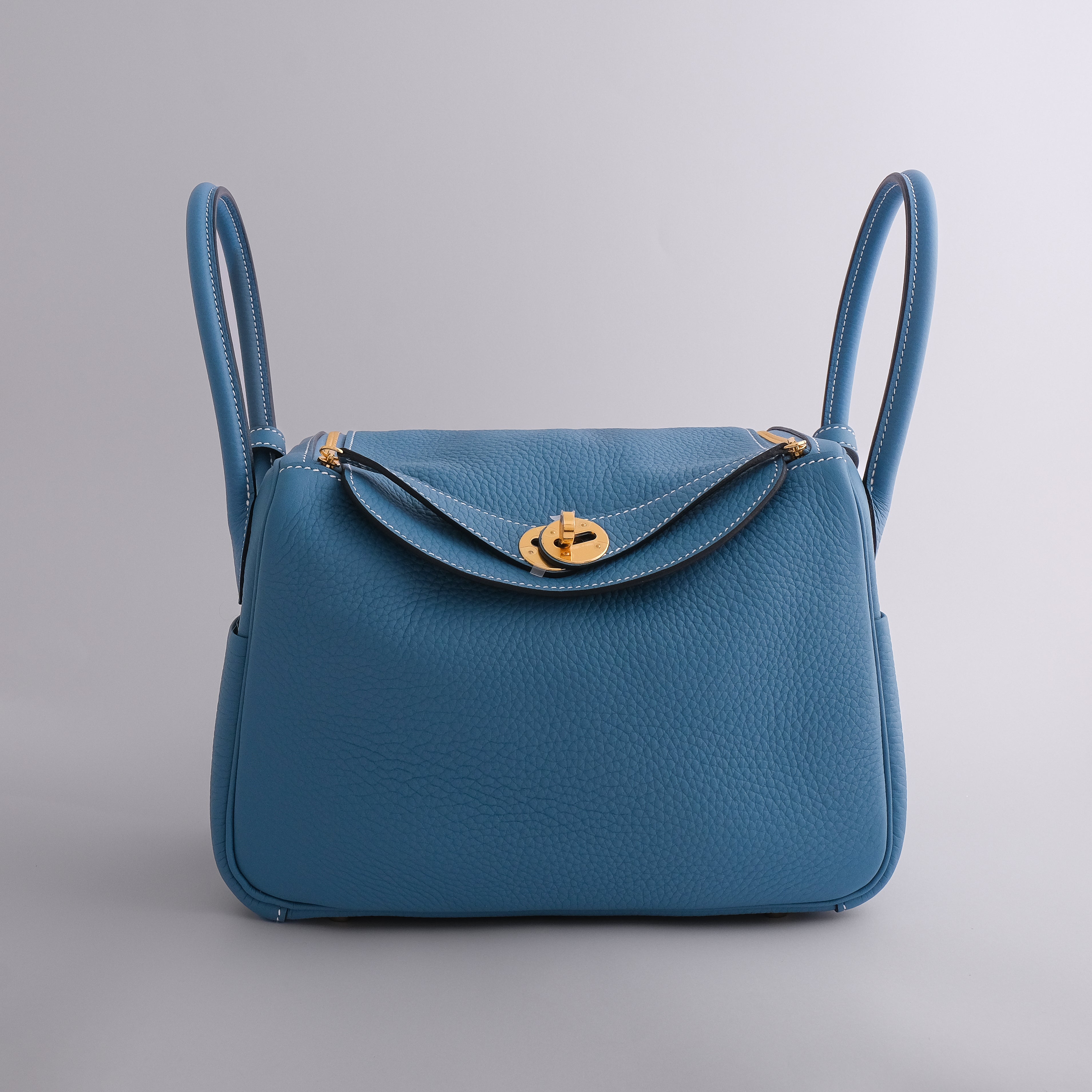 Hermès Lindy 26 Clemence New Blue Jean Gold Hardware