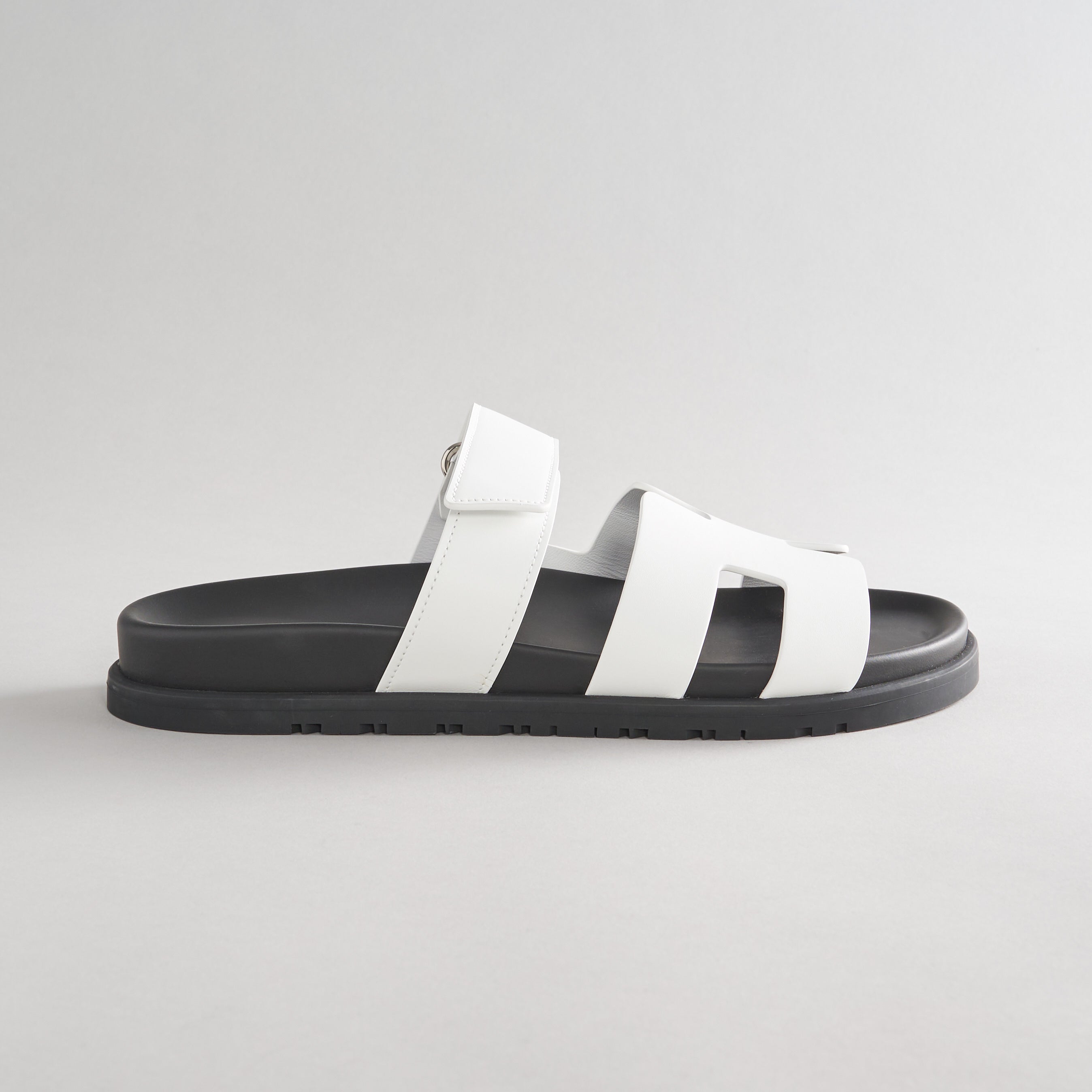 Hermès Chypre Sandals White