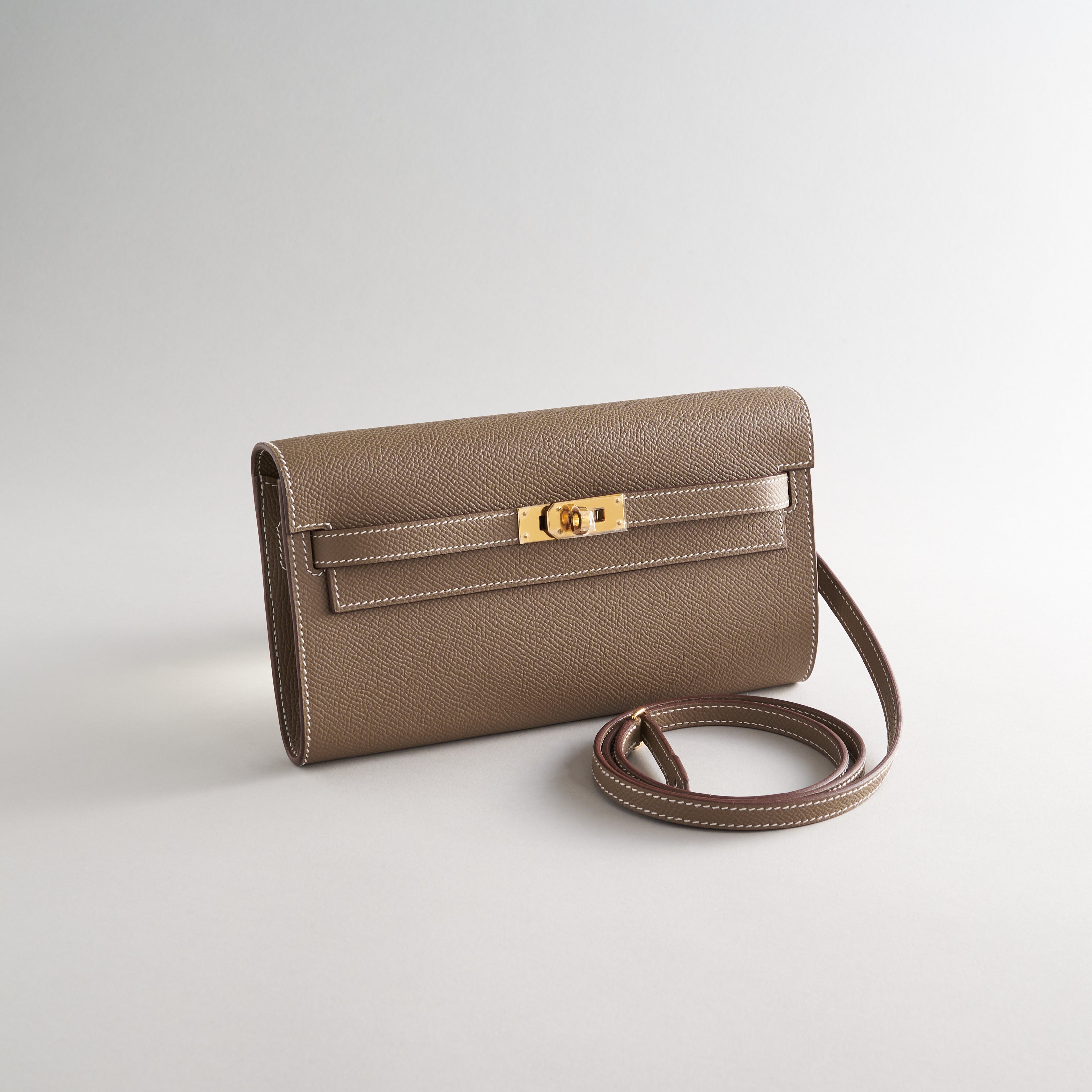 Hermès Kelly To Go Epsom Etoupe Gold Hardware Sellier