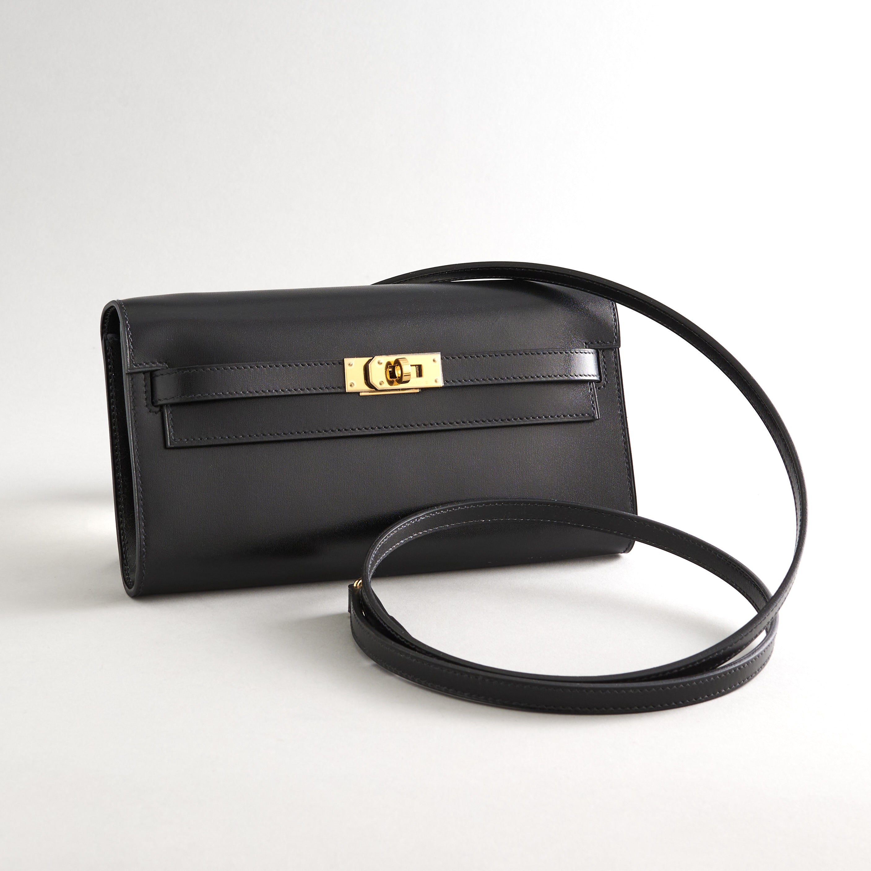 Hermès Kelly To Go Rock Black Gold Hardware