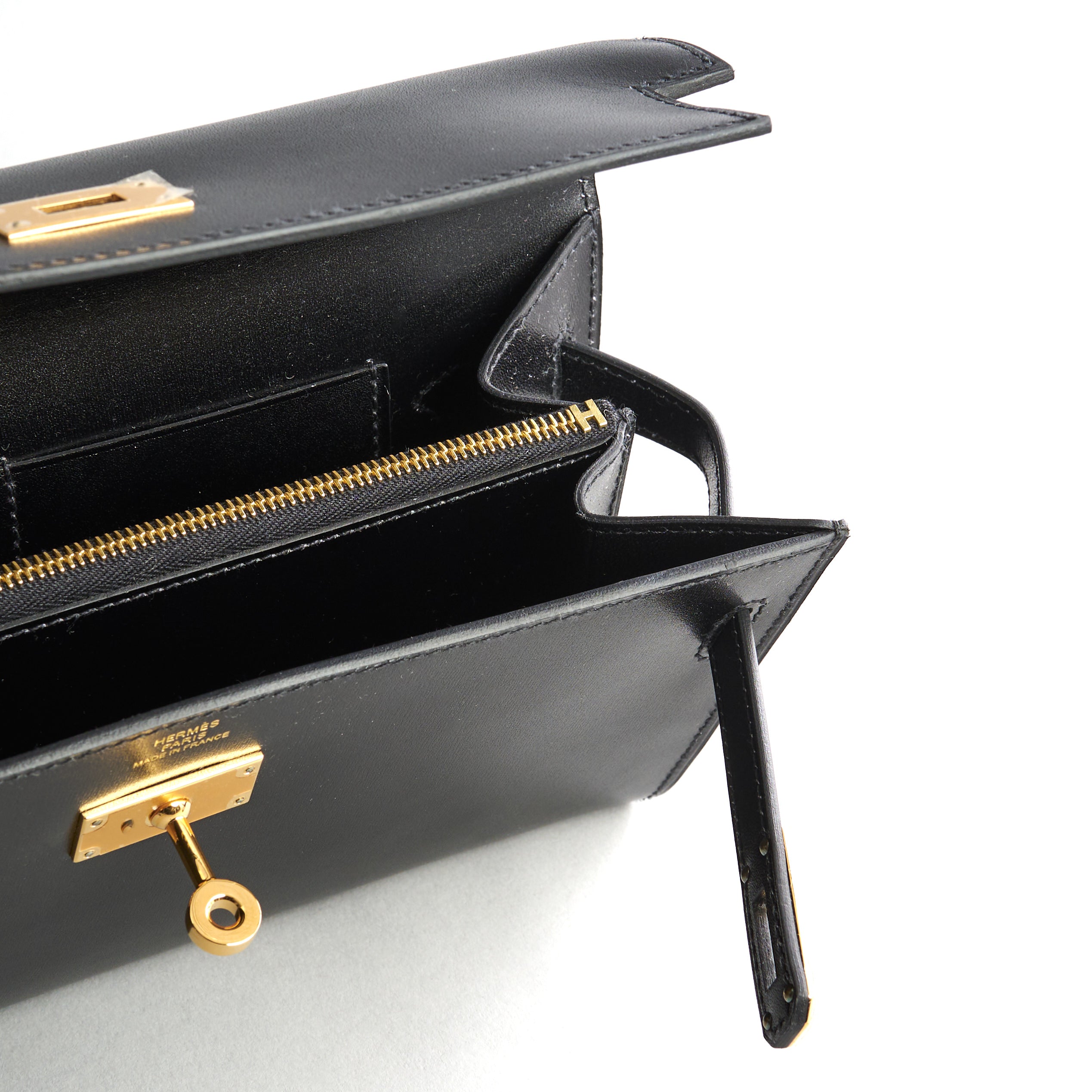 Hermès Kelly To Go Rock Black Gold Hardware