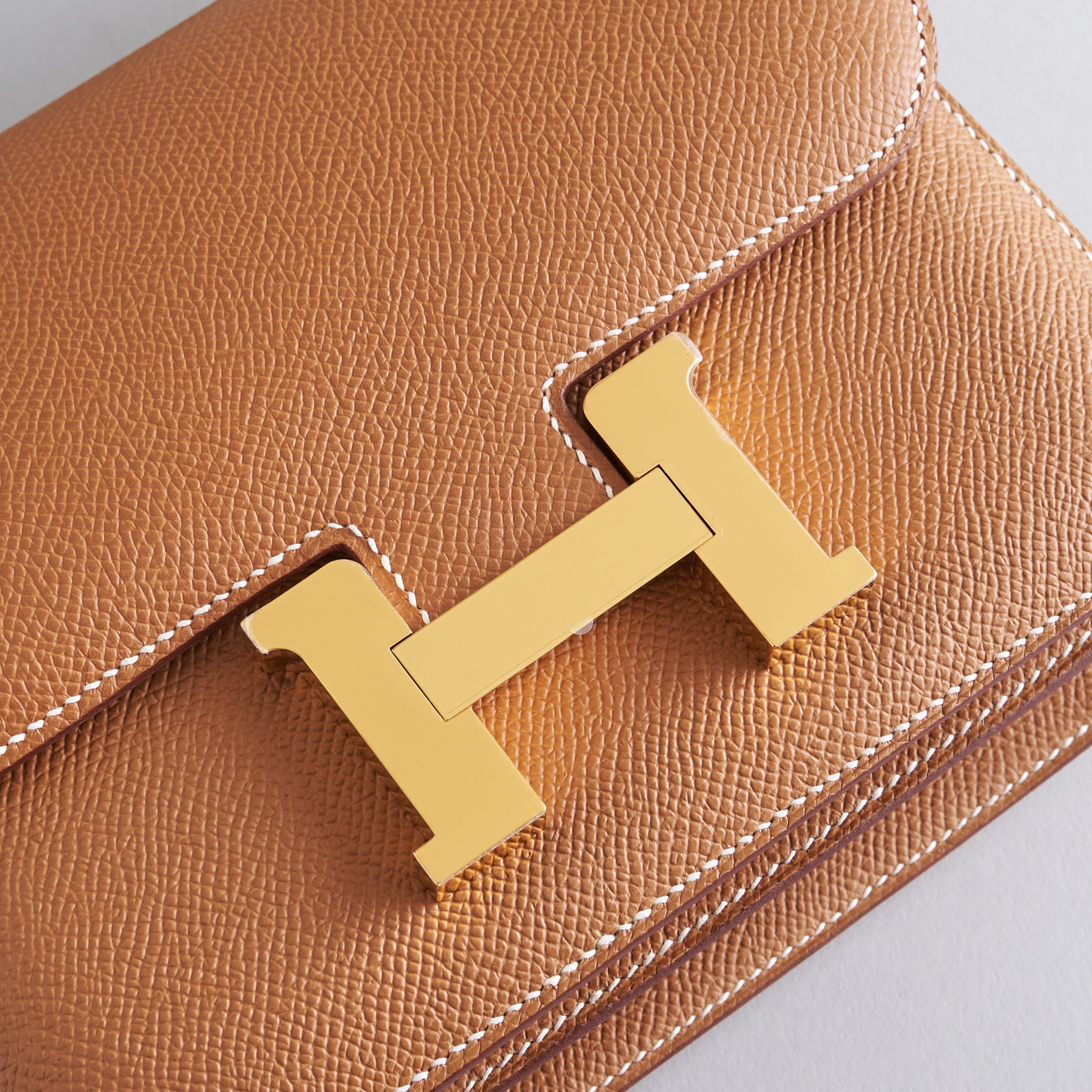 Hermès Constance 18 Epsom Gold Gold Hardware