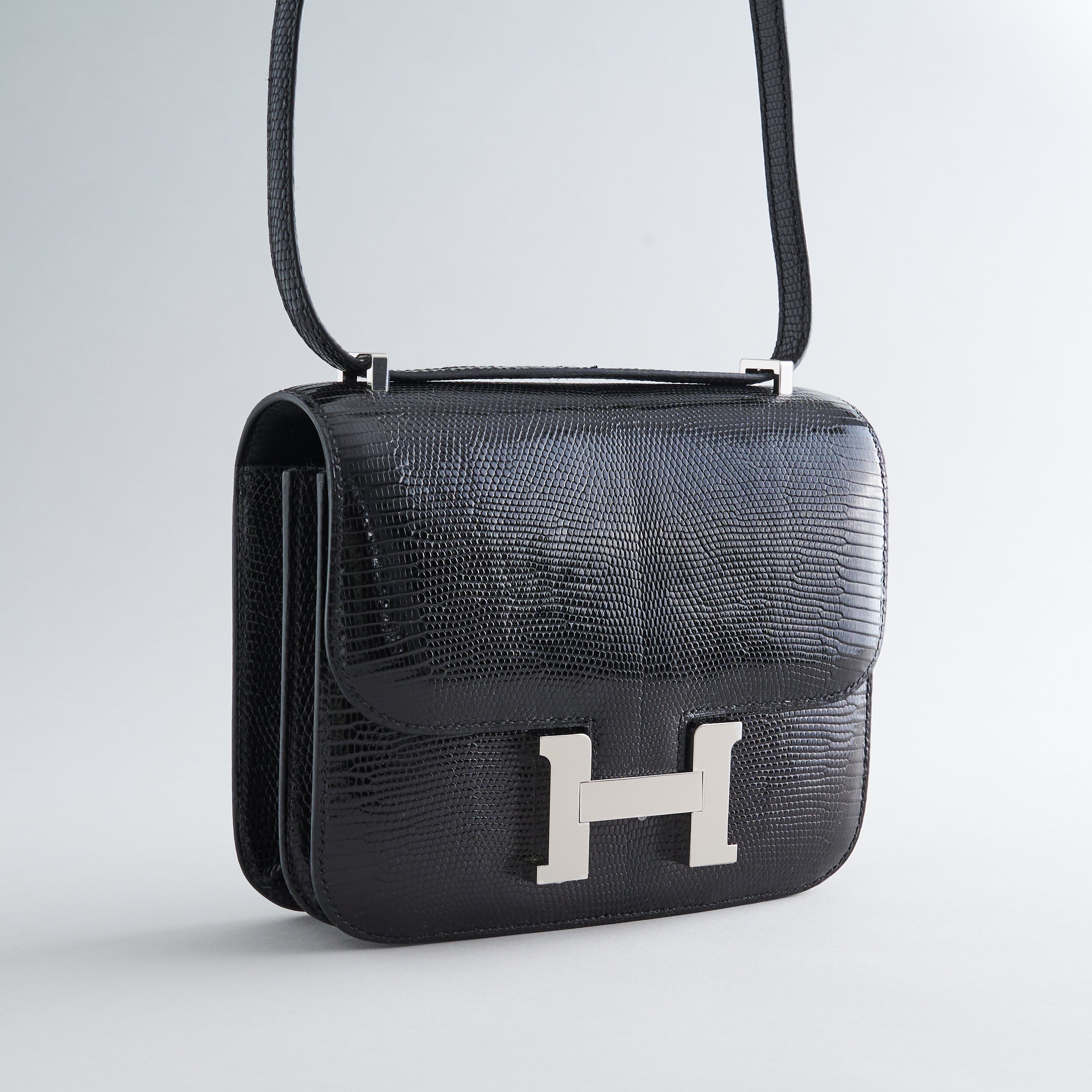 Hermès Constance 18 Lizard Black Palladium Shiny