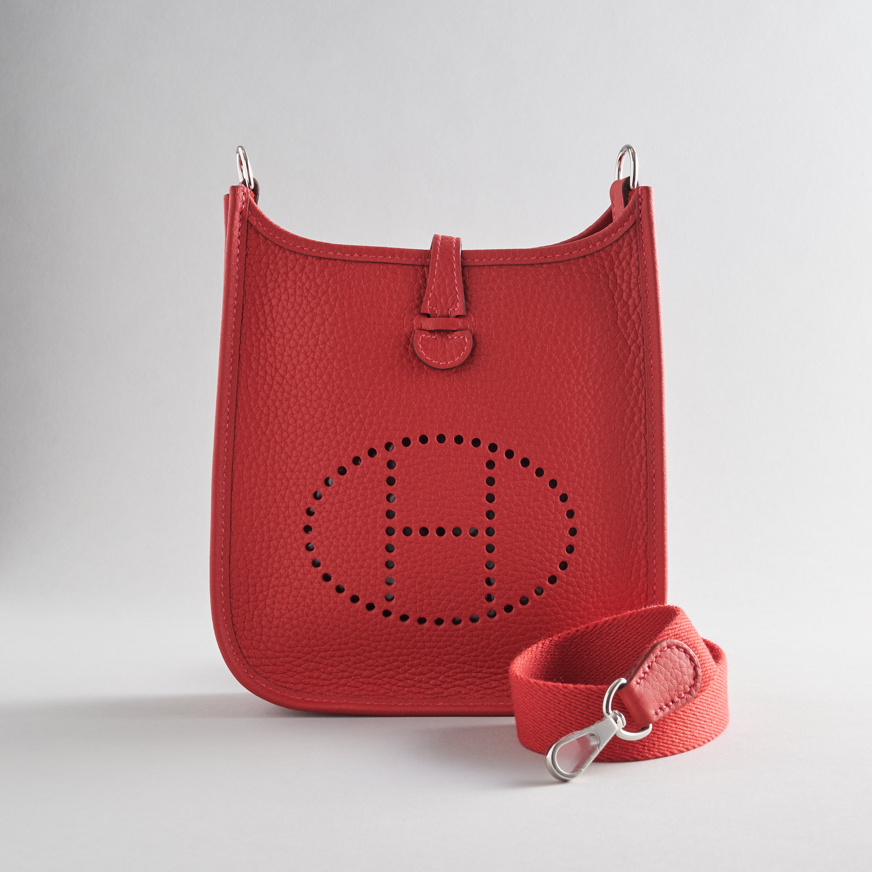 Hermès Evelyne Mini Taurillon Rouge Vermillion Palladium Hardware Amazone