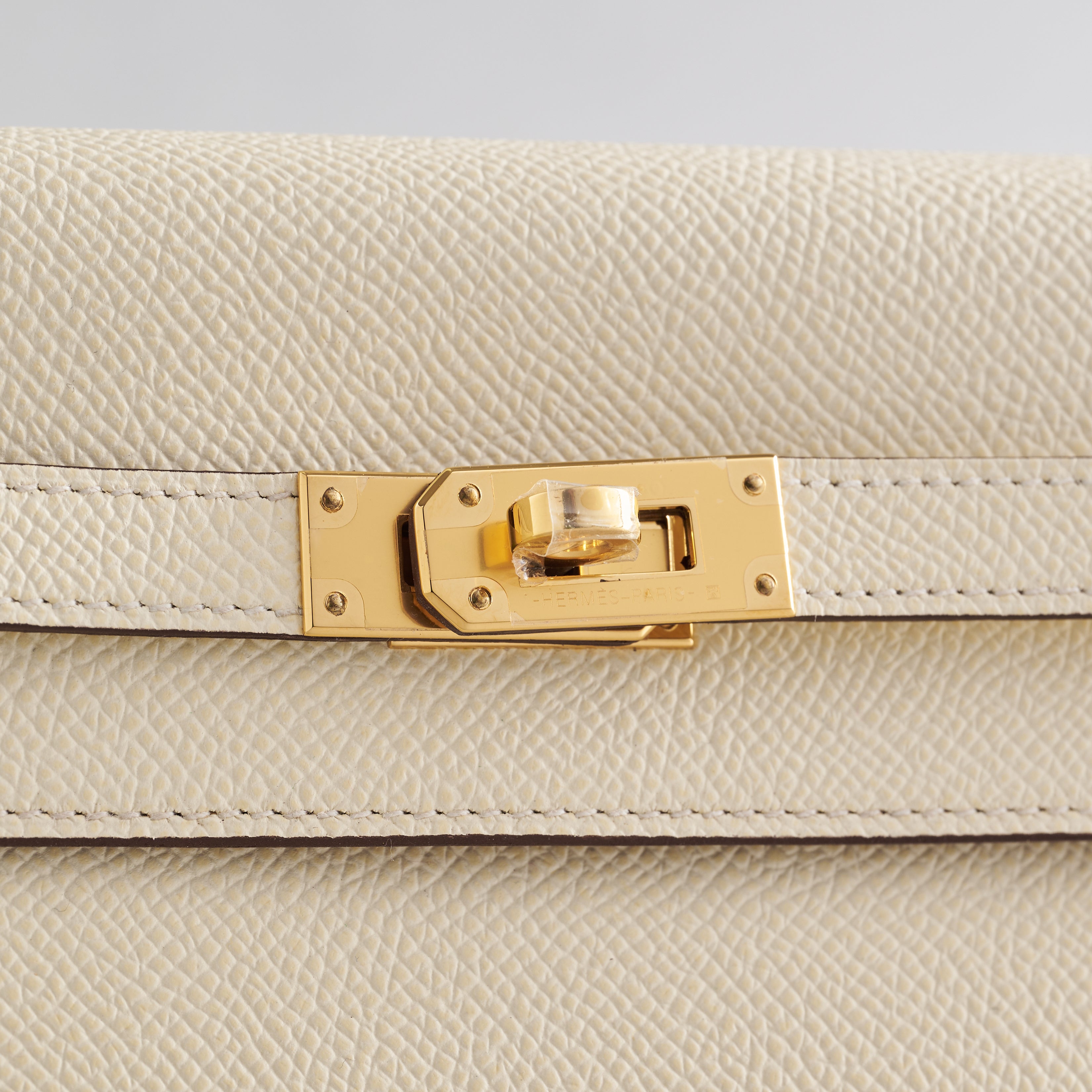 Hermès Kelly To Go Epsom Nata/Sesame Gold Hardware