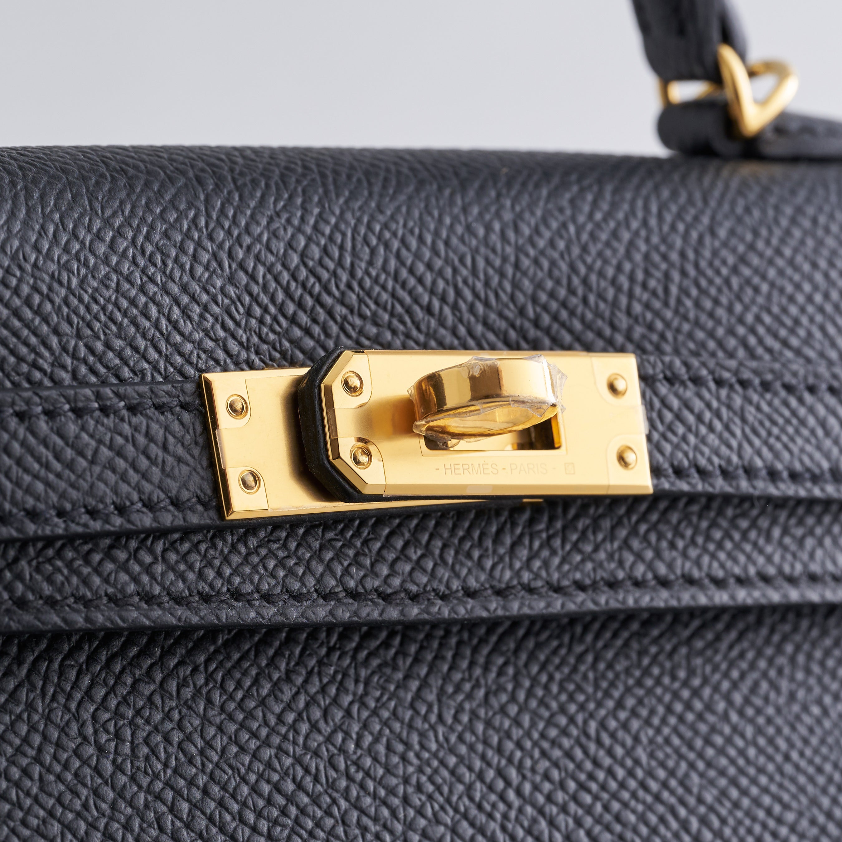 Hermès Kelly Mini Epsom Sellier Black Gold Hardware