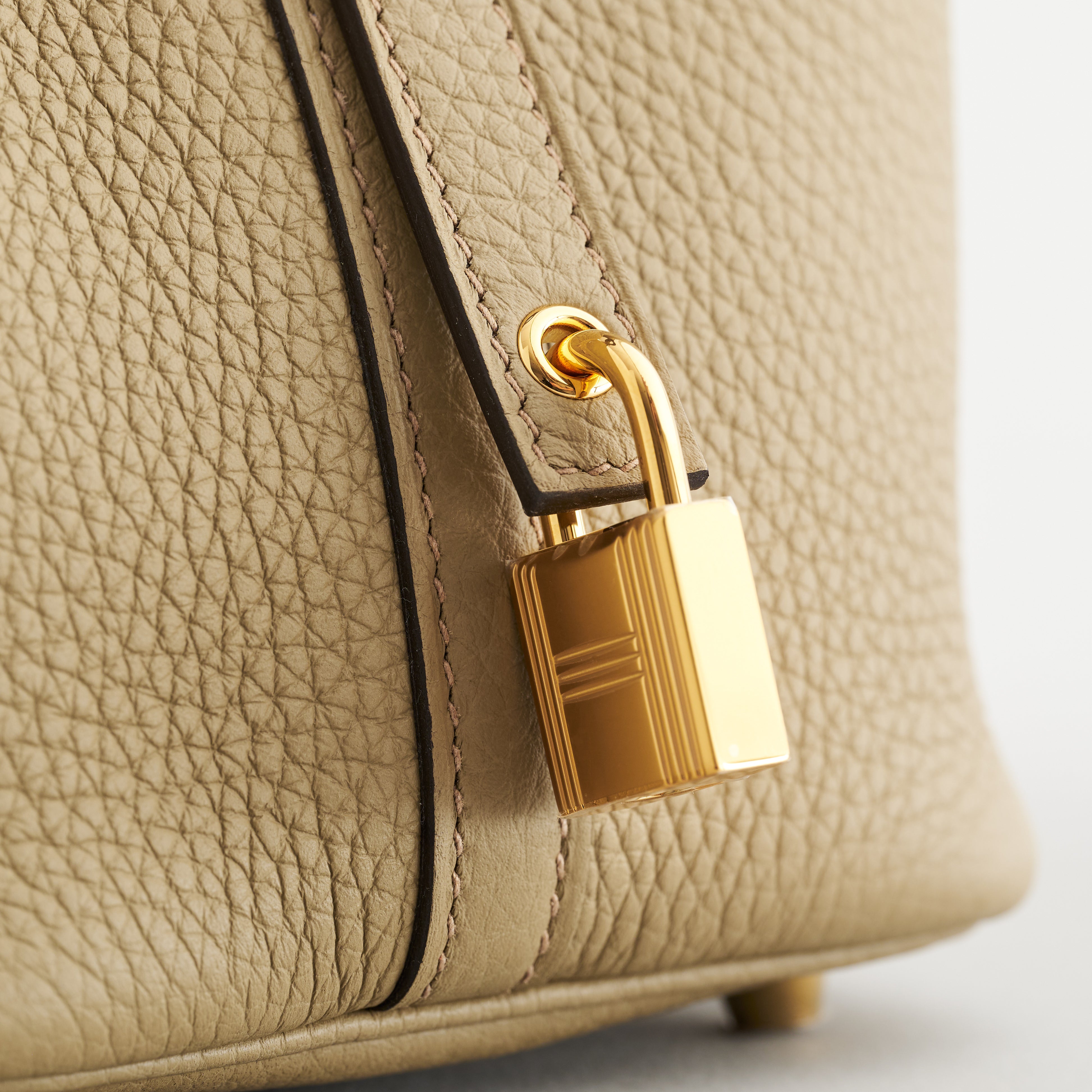 Hermès Picotin 18 Clemence Beige Marfa Gold Hardware