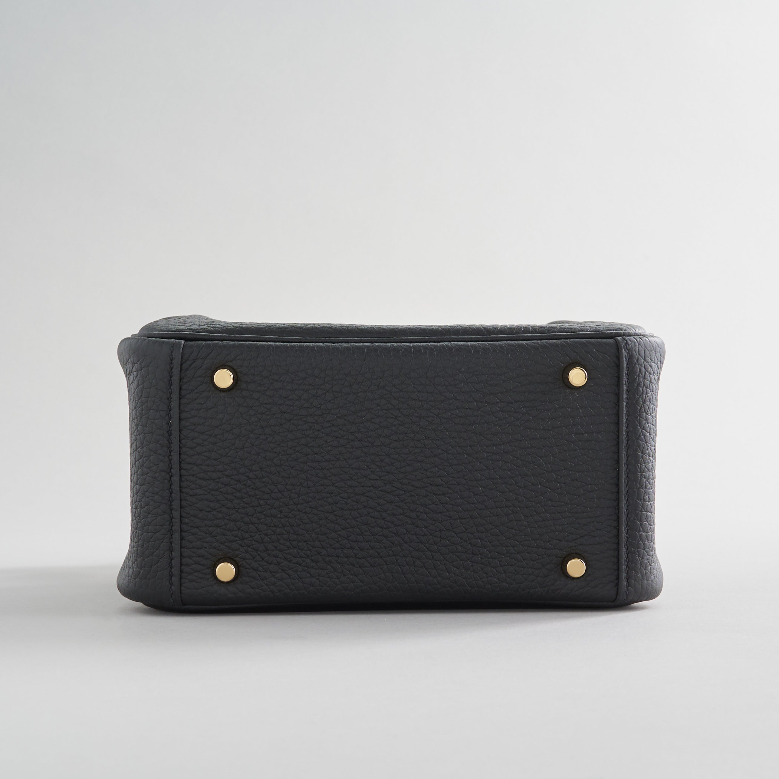 Hermès Lindy 20 Clemence Black Gold Hardware