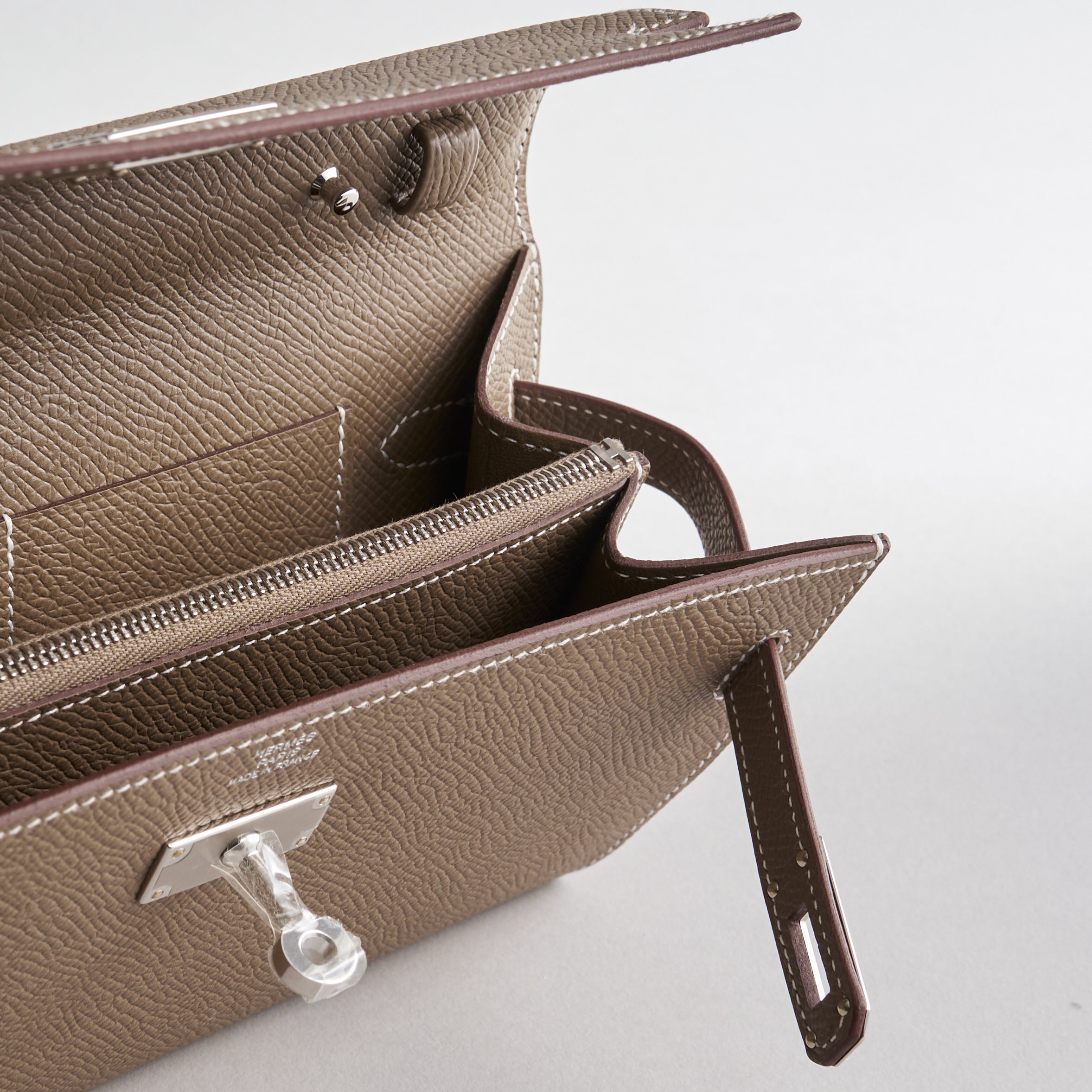 Hermès Kelly To Go Epsom Etoupe Palladium Hardware Sellier